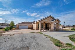 6114 Hwy 80E — 38-T1S