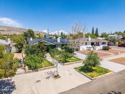 2804 CAMPBELL Street — Kern Place