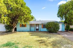 2717 Palmetto Drive — Lynwood West