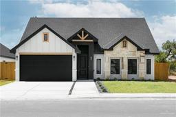 4309 Xenops Avenue — Villa Torre At North Bentsen Estates