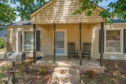 1818 Dayton Avenue — Brook Village