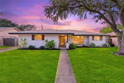 1819 Baffin Drive — Portland-Twin Fountains #1