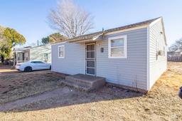 3219 Baylor Street