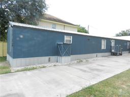 1718 E Juarez Avenue NE