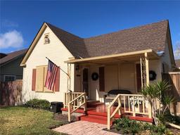 322 Southern Street — Del Mar
