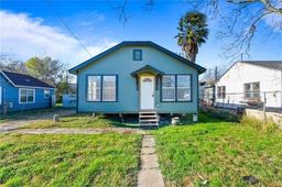 3127 Magnolia Street — Baymoor