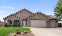 1007 PINOT Boulevard