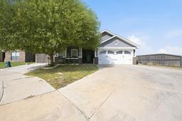 6911 Burnett — Lone Star Trails