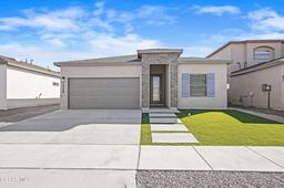 7389 Norte Grand Drive — Vista Del Norte