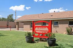 138 W COTTONWOOD Street