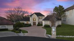 6 Dovedale CV, The Hills, TX 78738