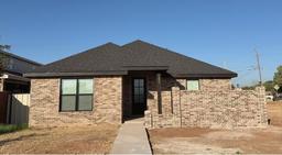 1509 Ridglea Dr — Langford Weathered
