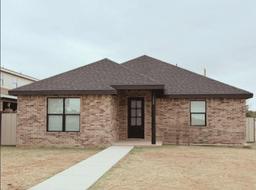 1509 Ridglea Dr — Langford Weathered