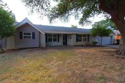 2812 Lambeth Way — Fountain Park