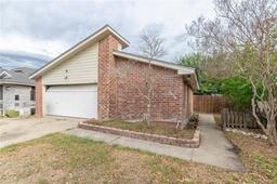 5330 Crossridge Drive — Crossgate
