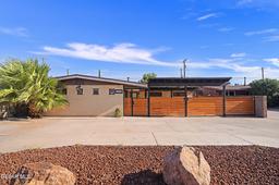 3111 ALTURA Avenue — Altura Park