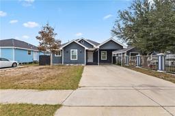 3313 Pluto Street — Santa Gloria