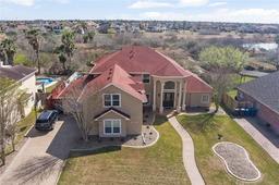 7842 Beauvais Drive — Kings Crossing