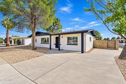 8370 PARK HAVEN Avenue — Marian Manor