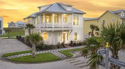 700 Sunrise Avenue — Sunflower Beach PUD