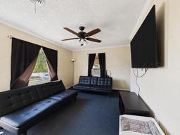 1013 RICKS Street