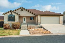 720 Darlington Dr — Oaks of Windcrest