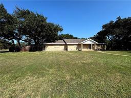 848 Oak Avenue — Oak Terrace