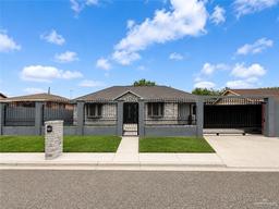 214 N Resplandor Street — Tierra Dorada #2