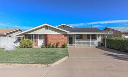 1511 E 46th St — Fleetwood