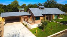 601 Whitney — Lehne