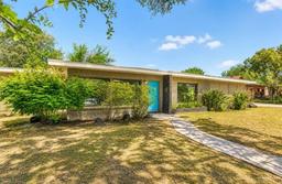 1201 N 8th Street — Maple Heights