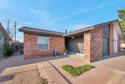 4402 Thomason Dr