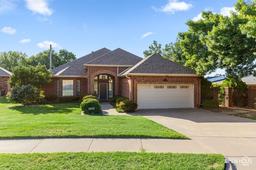 4204 Briar Cliff Drive — Tanglewood