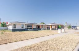 2611 Storey Ave — Johnson And Moran