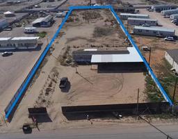 7079 Hackberry St — Pleasant Farms