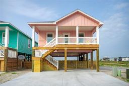 107 Redfish — Mahi Bay Club