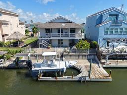 213 Port Saint Claire — City By The Sea