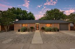 132 Village Dr — Hilltop Village