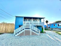 417 W Avenue A — Aransas Holding Co Sub C