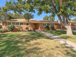 1607 N K St — Urbandale