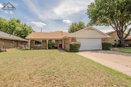 4921 Big Bend Drive — Belair