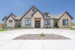 5011 Riverside — Greathouse