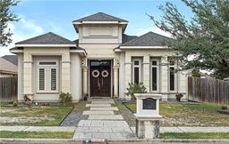 4000 Eucaliptus Avenue — Santa Clara