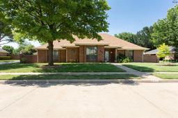 4330 Chelsea Drive — Fountain Park