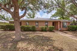 2907 Emerson Place — Emerson Heights
