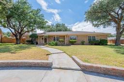 4105 Valley Dr — Skyline Terrace