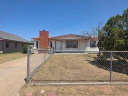 711 Ruby Dr