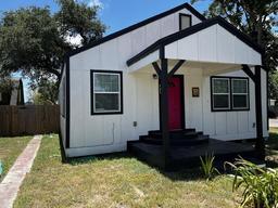 131 S Rife — Aransas Townsite