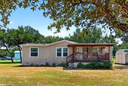 1437 Mallard Dr — West Terrace