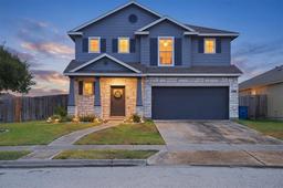 2100 Mangrove Drive — West Wood Estates